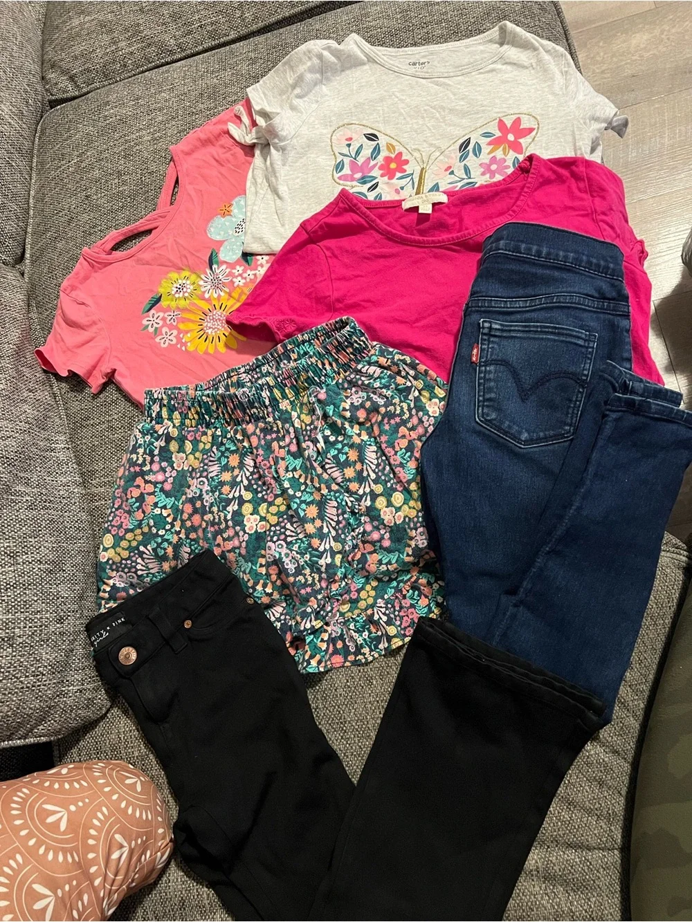 11 Piece Bundle of Girls Size 6/7 Clothes